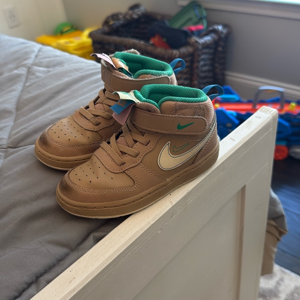 9c Nikes